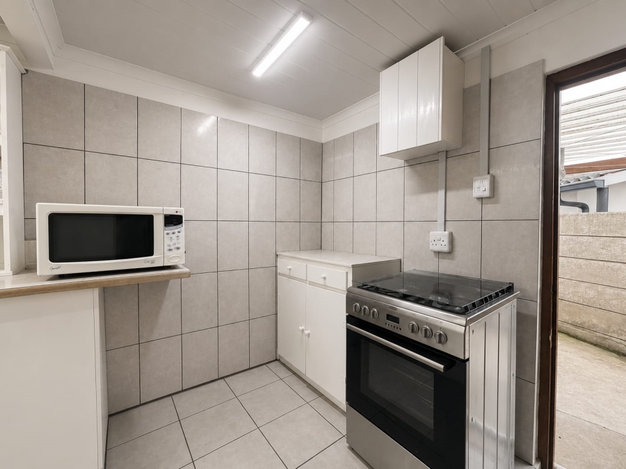 5 Bedroom Property for Sale in Stilbaai Wes Western Cape